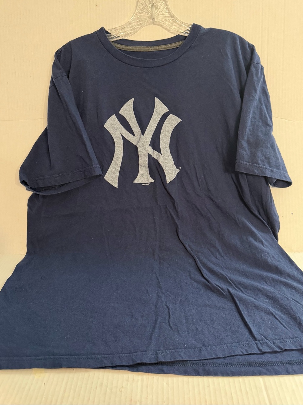 MLB New York Yankees Navy Blue Short Sleeve Tee with White Logo